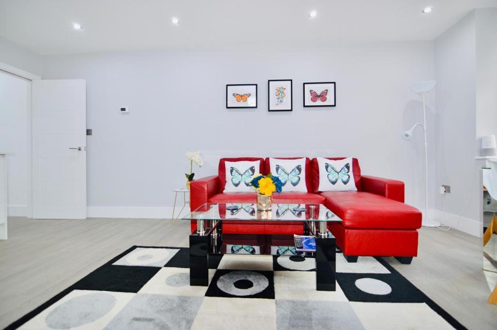 Stylish Central Self Contained Flat By Cozynest Reading Esterno foto